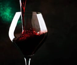 verre de vin rouge Saint-julien